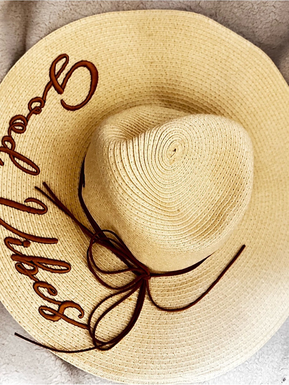 Lucky Brand Beige Straw Sun Hat with Brown Script and Bow